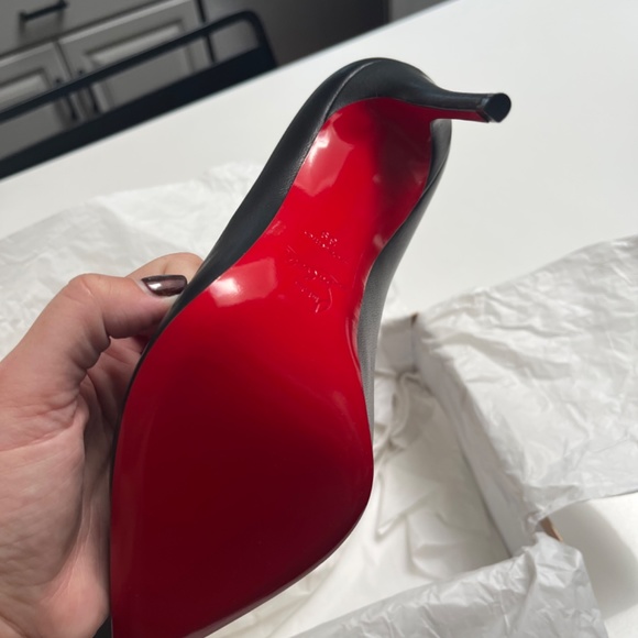 Christian Louboutin Paris heels - Picture 5 of 8